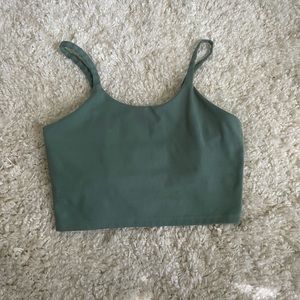 Paragon essential brami crop tank top